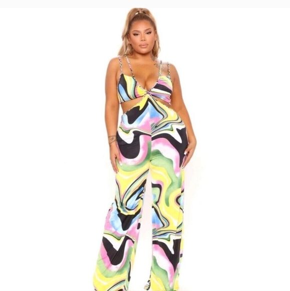 NWT FASHION NOVA 3x Multicolor Jumpsuit - Picture 1 of 6